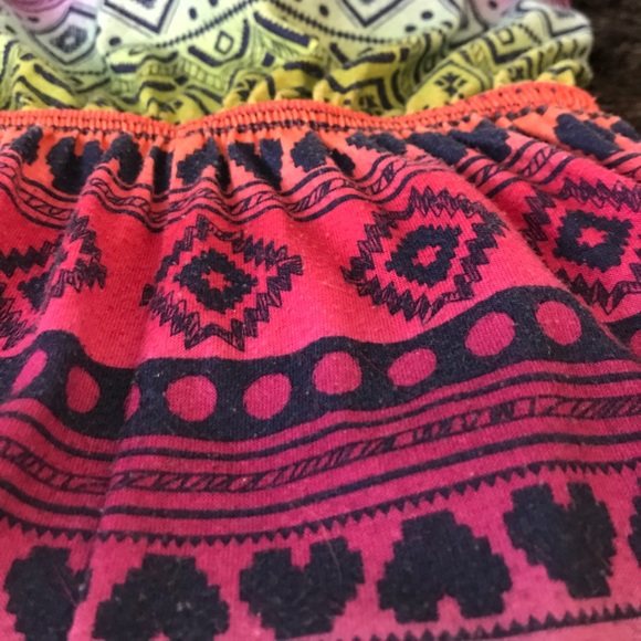 Tribal Print Rainbow Ombré Romper - XS (4) - Picture 3 of 4