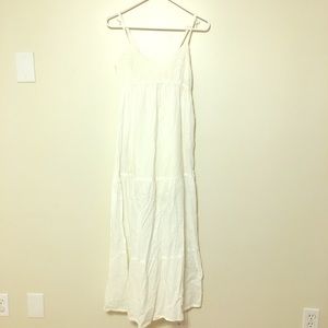 H&M White Embroidered Maxi Size 4