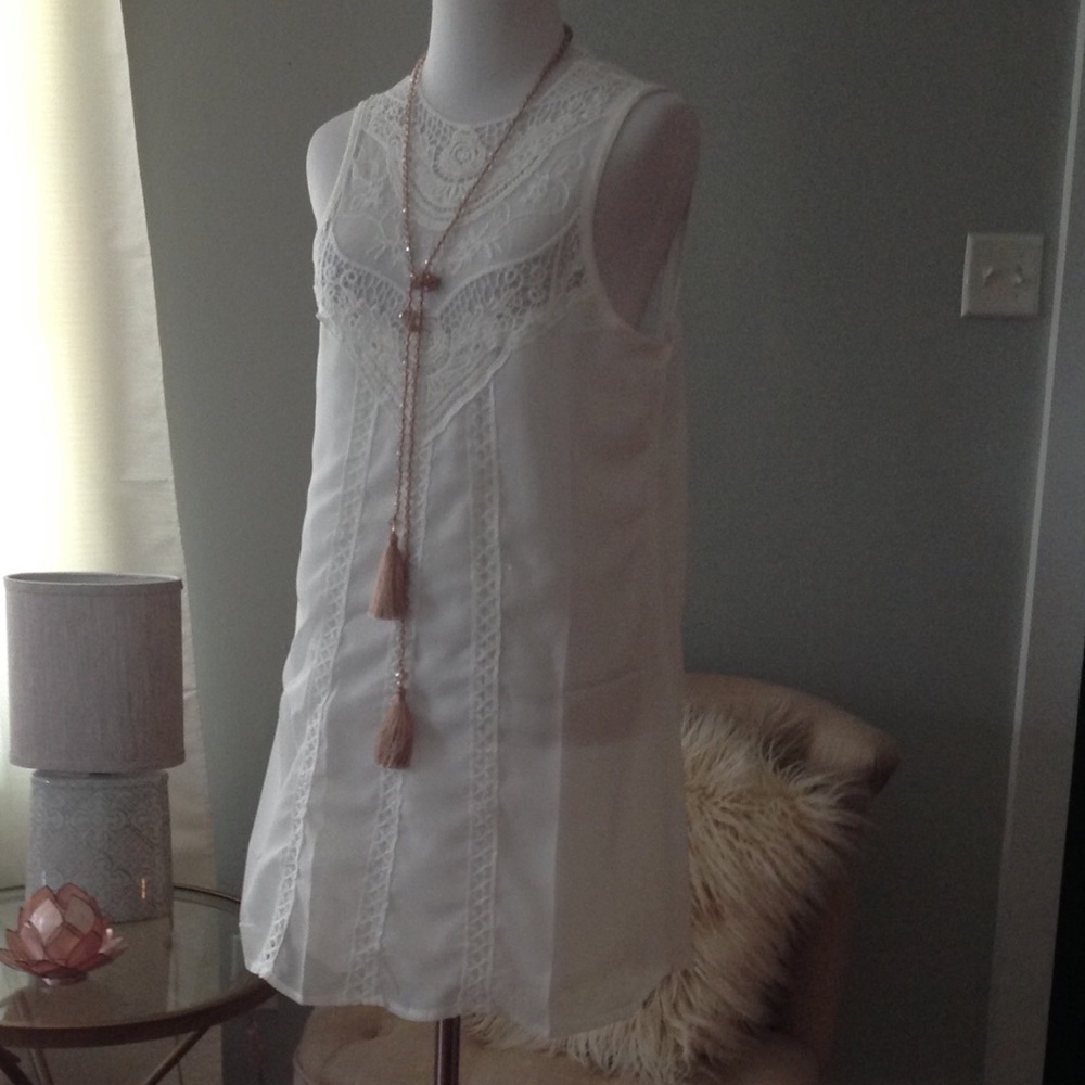 🦋BOHO white lace dress🦋 - Picture 2 of 6