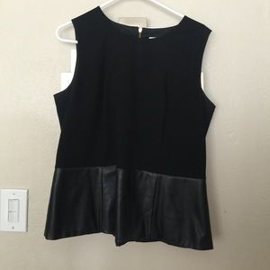 🌻🌼Calvin Klein peplum top Modern