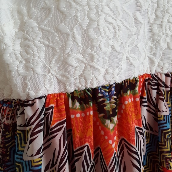 💥Clearance - 1 left💥Lace and print maxi dress - Picture 4 of 8