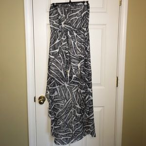 Black and white high low maxi dress