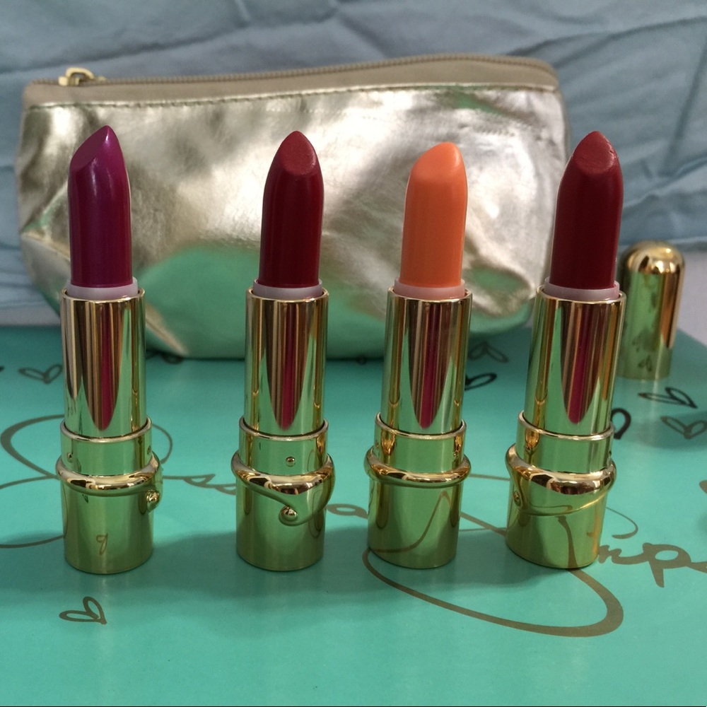 Julie lipsticks set.