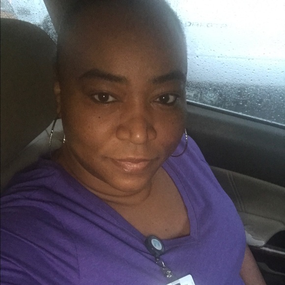 Meet your Posher, Jerrina - Picture 1 of 1