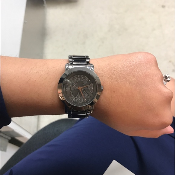 Gun Medal Michael Kors Watch!! main image 3