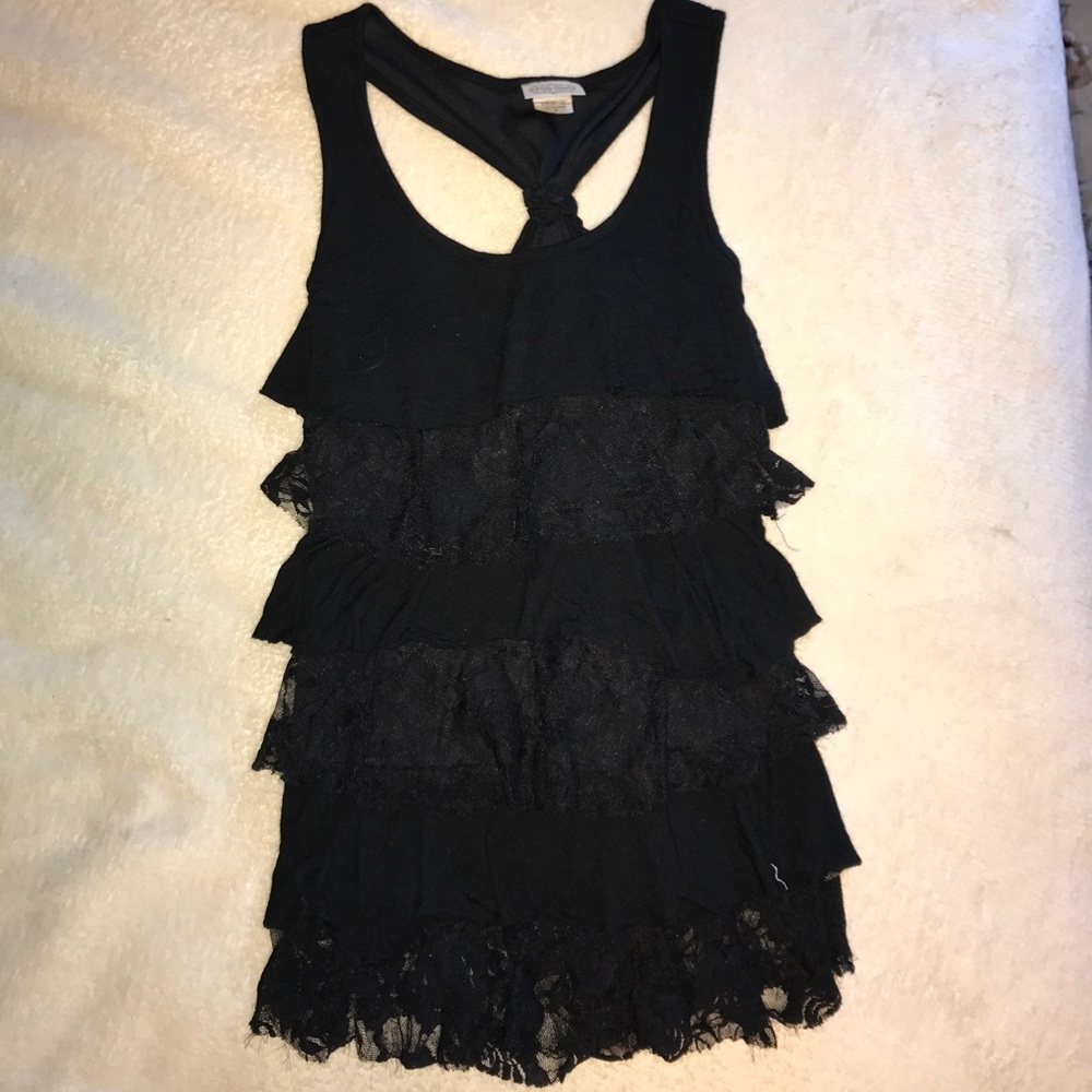 ruffled tank top