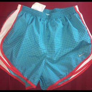 Nike pro running shorts size medium