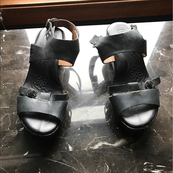 Born Sandals - NEW (worn only one time) - Picture 2 of 4