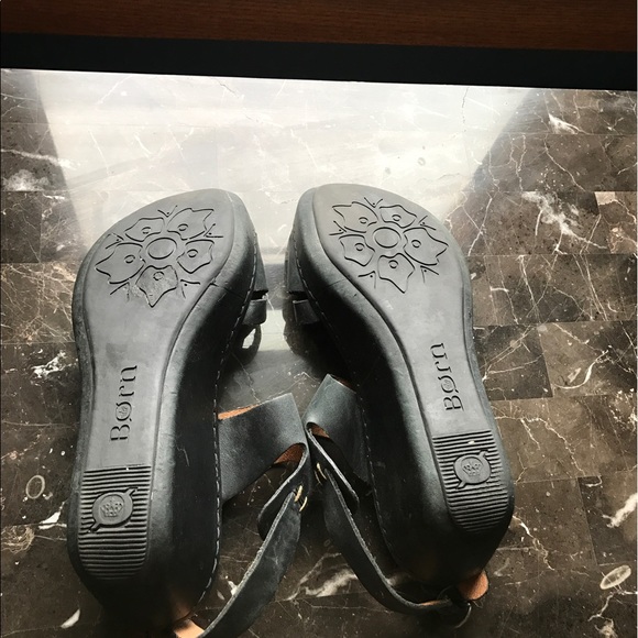 Born Sandals - NEW (worn only one time) - Picture 3 of 4