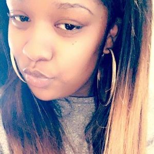 Meet your Posher, Kierra