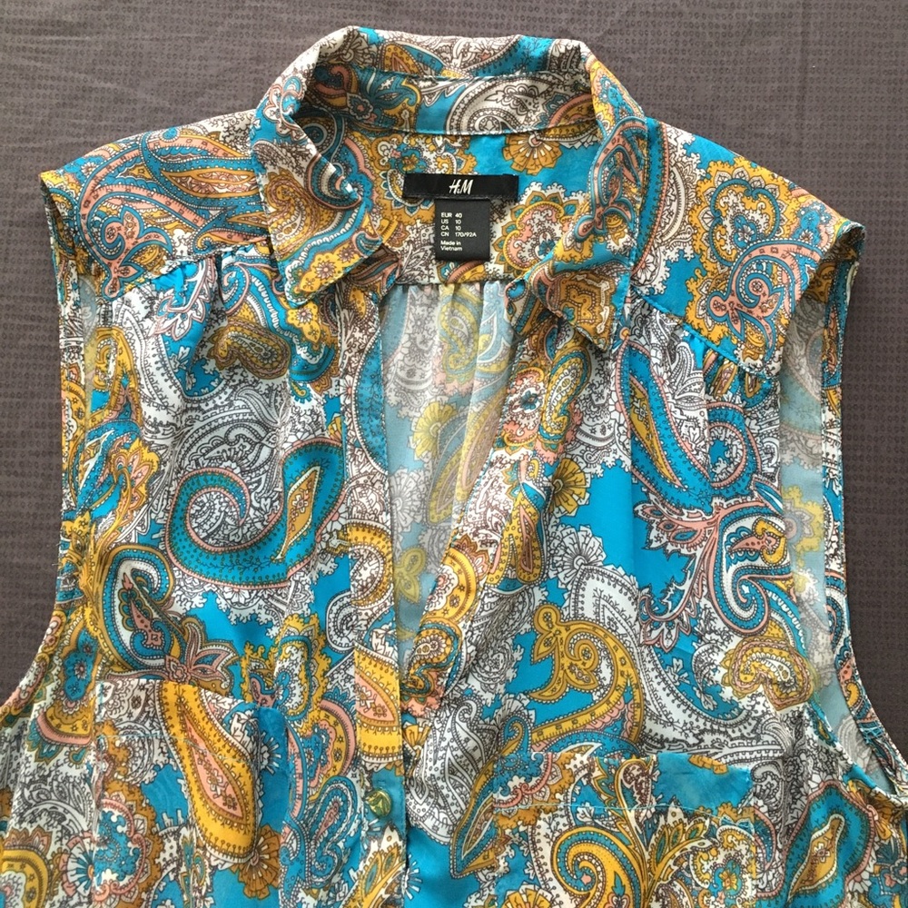 Paisley dress with belt