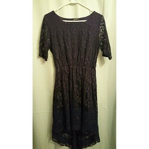 Short sleeve lacey dress