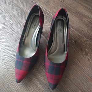 Cool plaid pump size 8.5