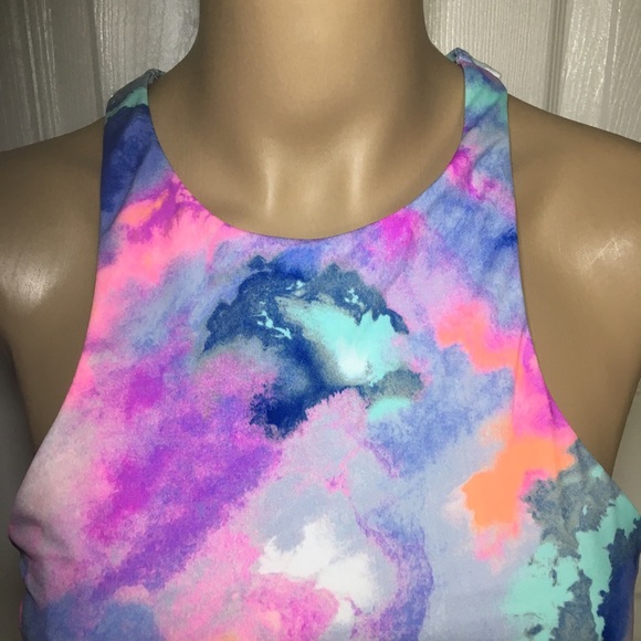 RARE & HTF VS BIKINI TOP L(A-C) WATERCOLOR PASTEL - Picture 6 of 7