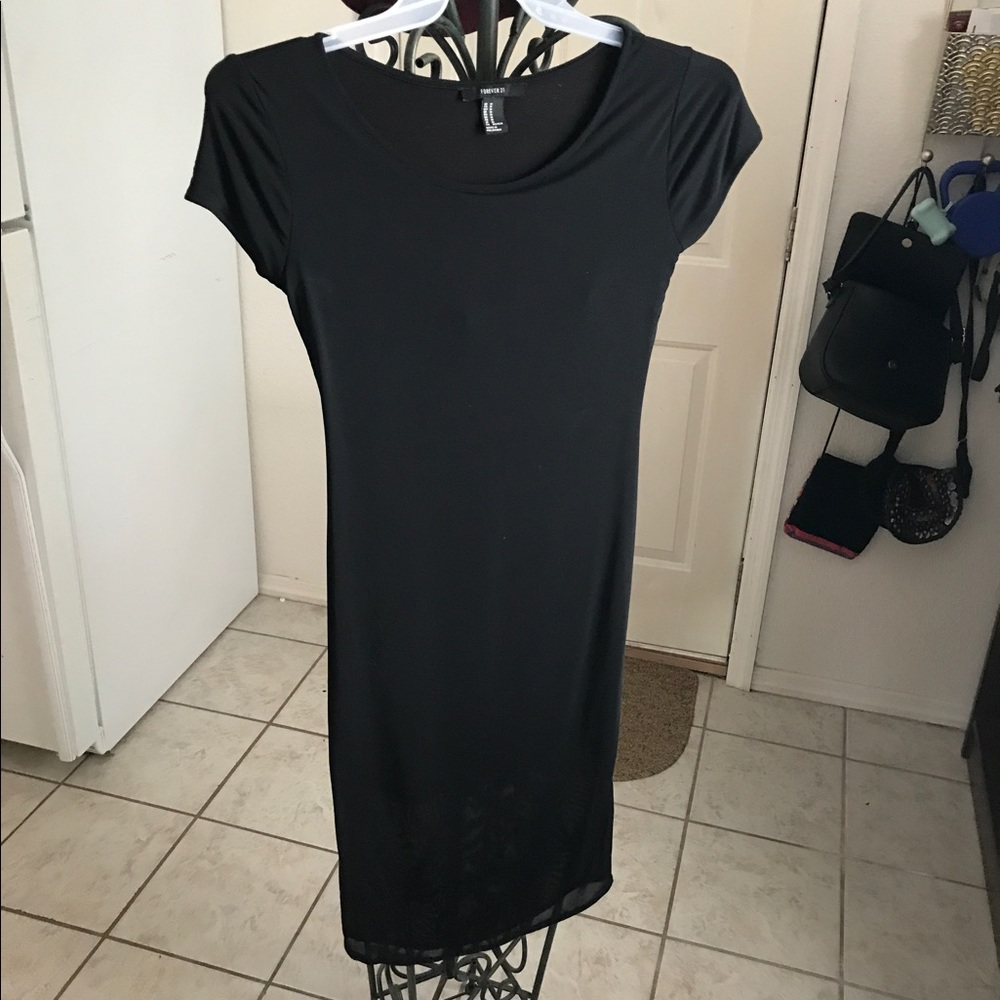 Forever 21 Black, tshirt cut  body con dress.