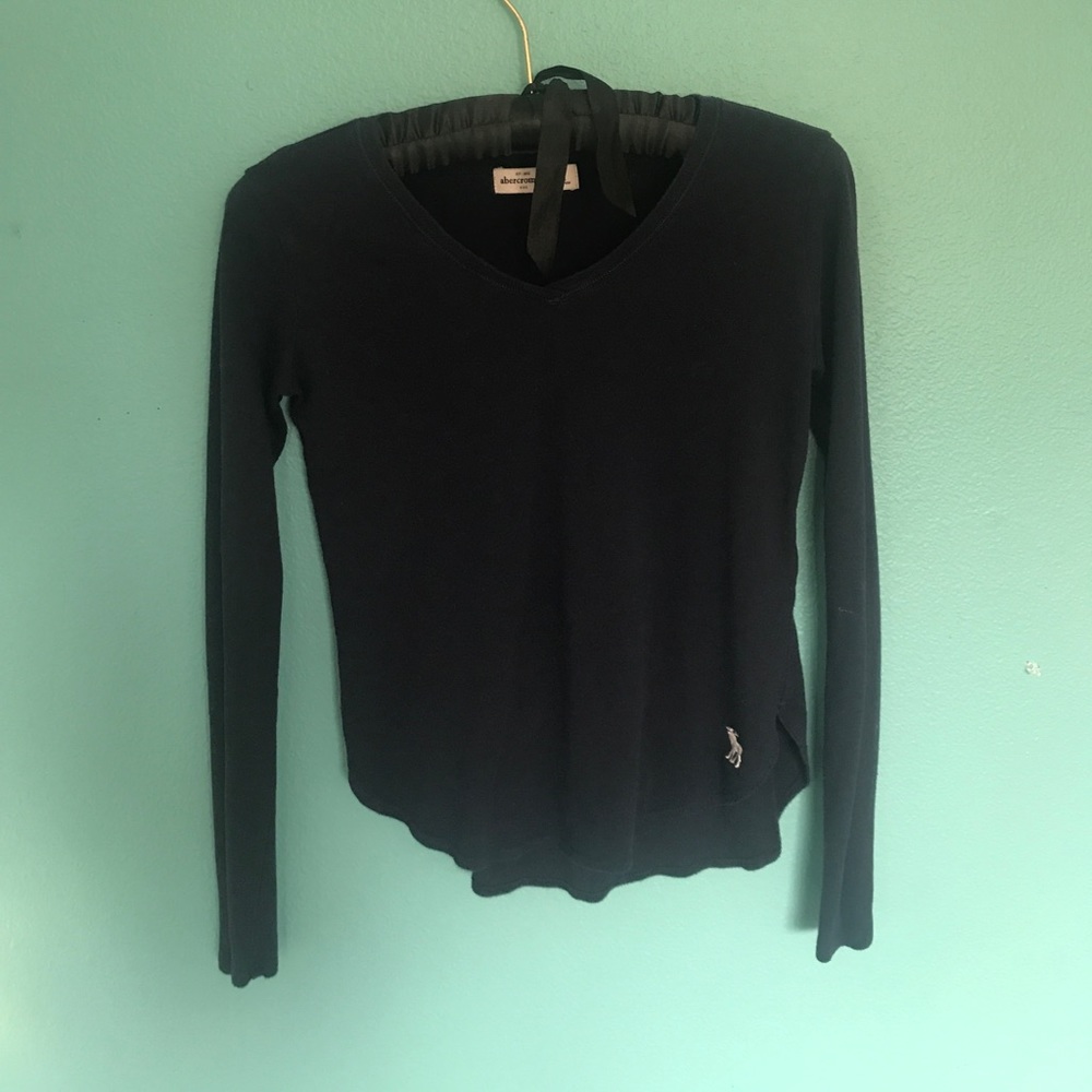 Navy blue Abercrombie long sleeve