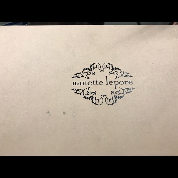 Sandal - Picture 3 of 3