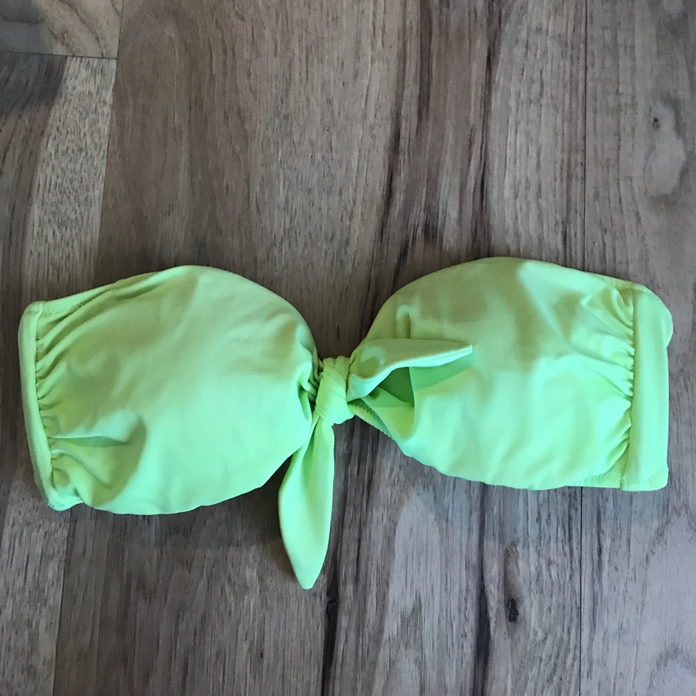 VS Bikini top size m