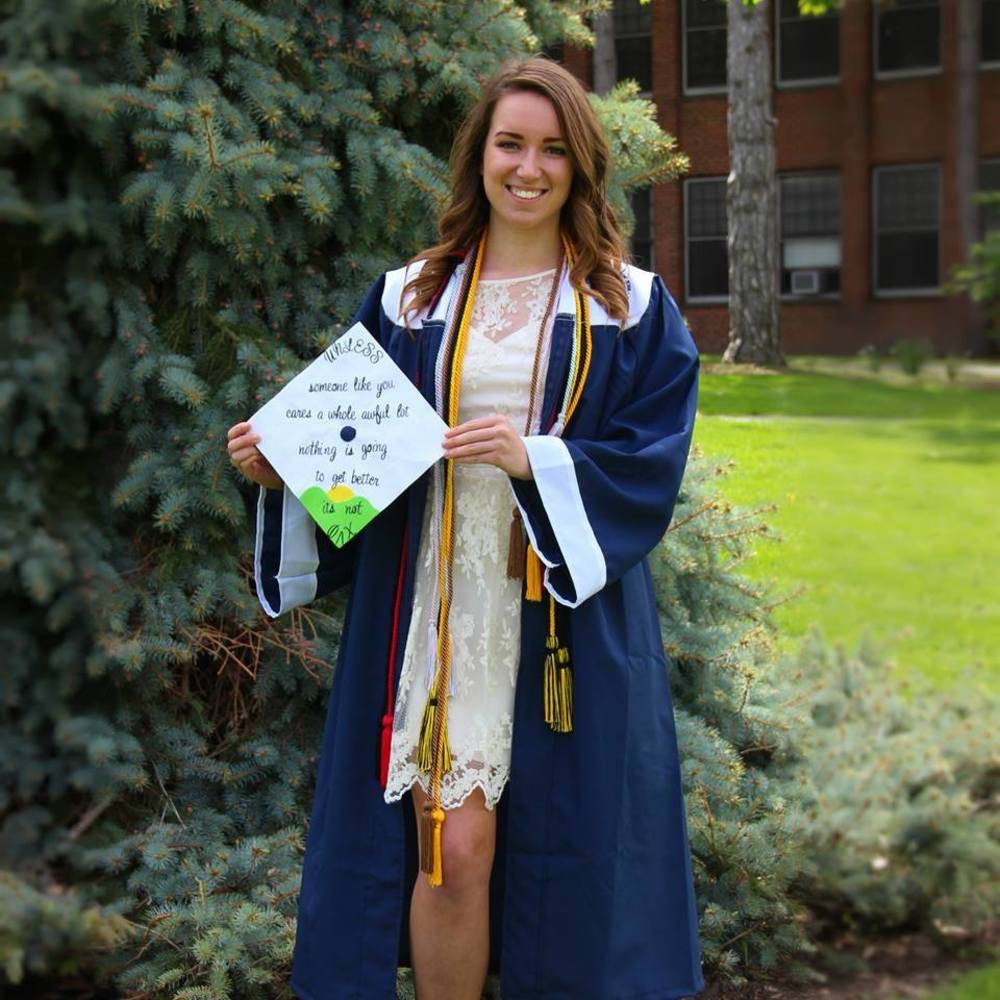 Meet your Posher, Lauren