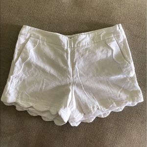 Cynthia Rowley White Scallop Short size 10