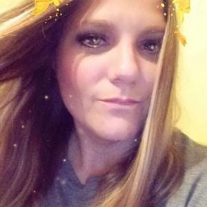 Meet your Posher, Alisha