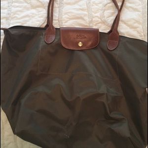 Longchamp Le Pliage Large in Hunter Green