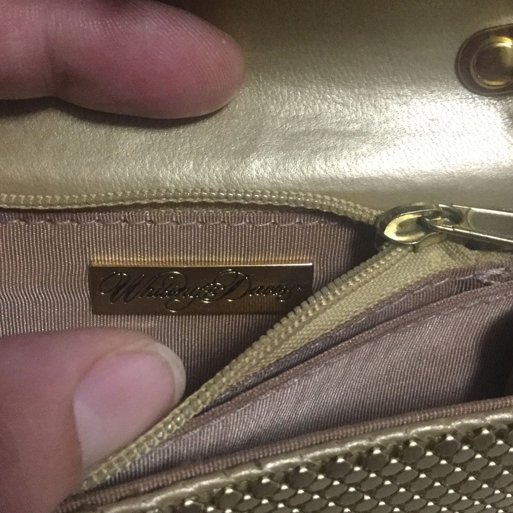 Whiting and Davis gold small purse - Picture 3 of 4