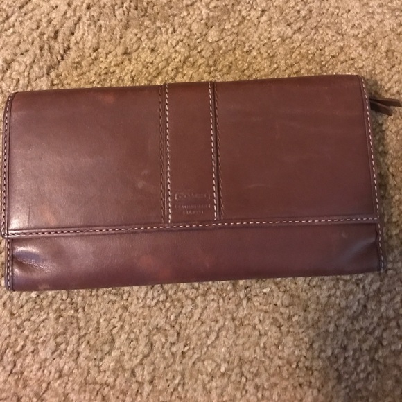 Coach Handbags - Brown leather coach wallet