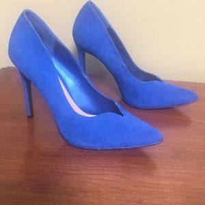 Electric blue pumps