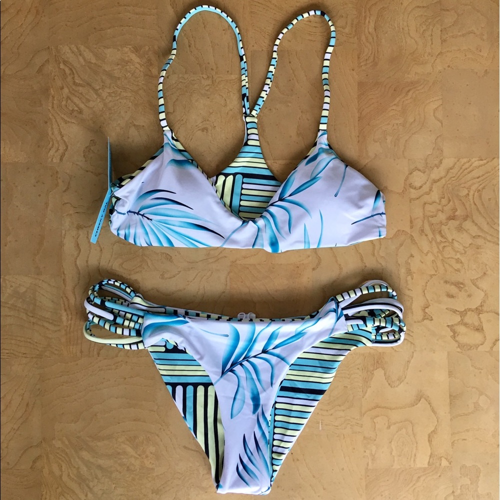 #Cupsay Swim cheeky gal bikini Size S