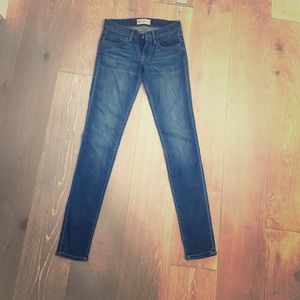 Wildfox soft denim low rise skinny jeans