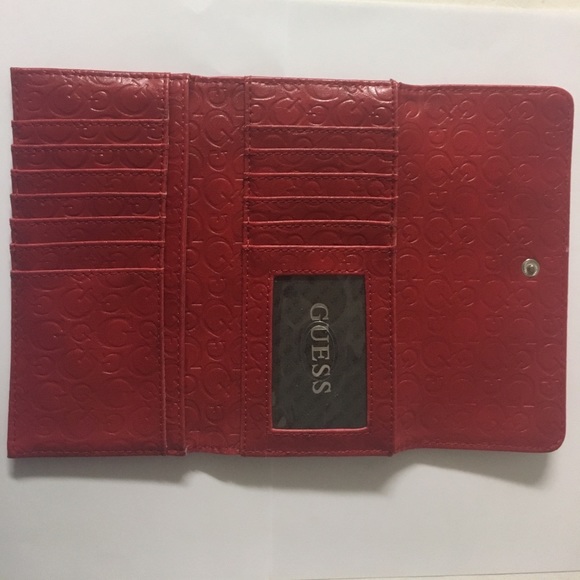 Red Guess Wallet - Picture 3 of 7