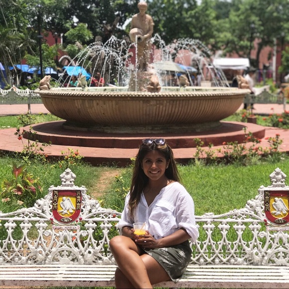 Meet your Posher, •{Zoe}• - Picture 5 of 7