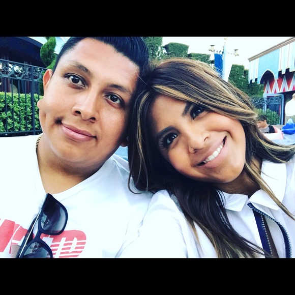 Meet your Posher, •{Zoe}• - Picture 6 of 7