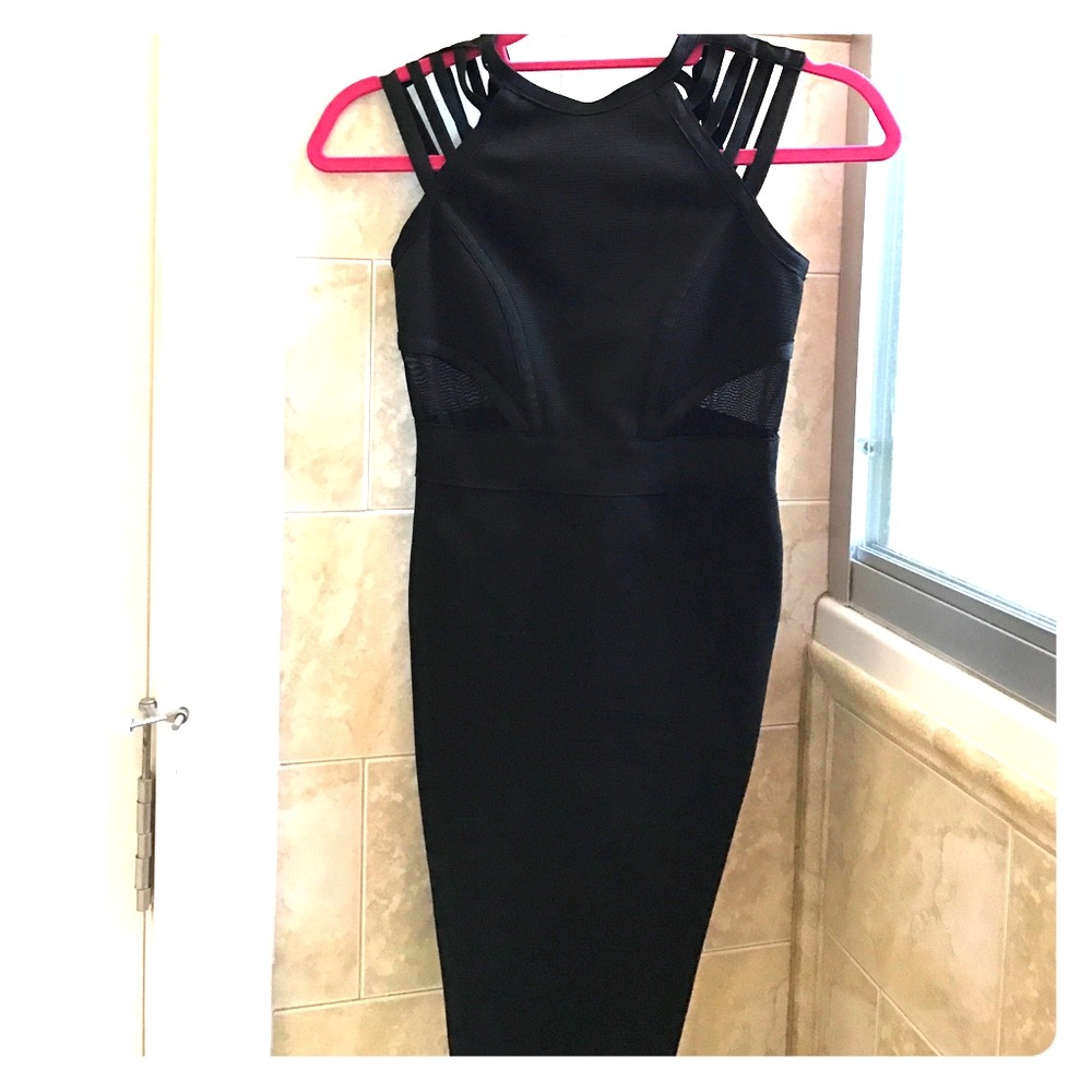 Bebe size XS little black dress back details