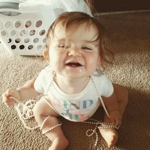 Meet your Posher, Eva