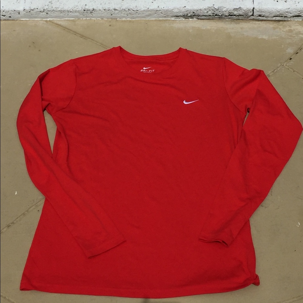 BRAND NEW NIKE DRI-fit long sleeve
