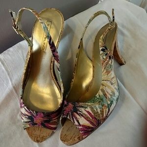 Bandolino  heels. 9M