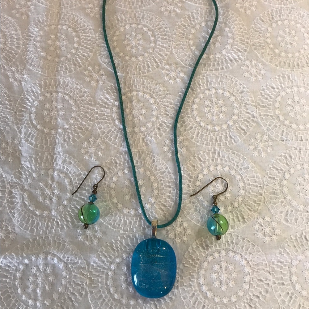 Glass Necklace and Earring set HANDMADE