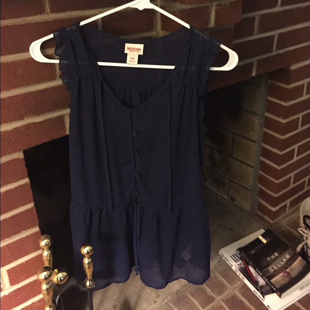 Sleeveless navy blouse