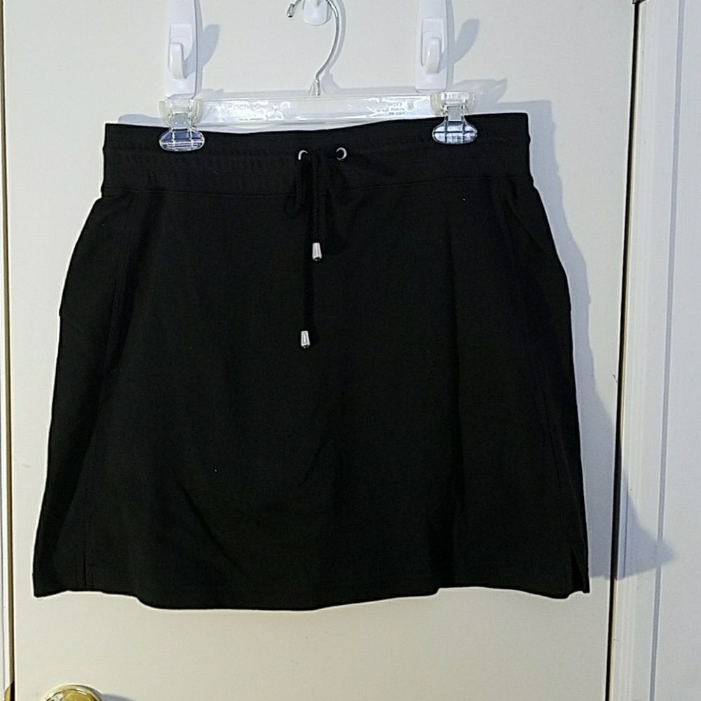 New black drawstring skirt sz Med / Large