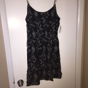 Old navy black dress with white detail and pockets