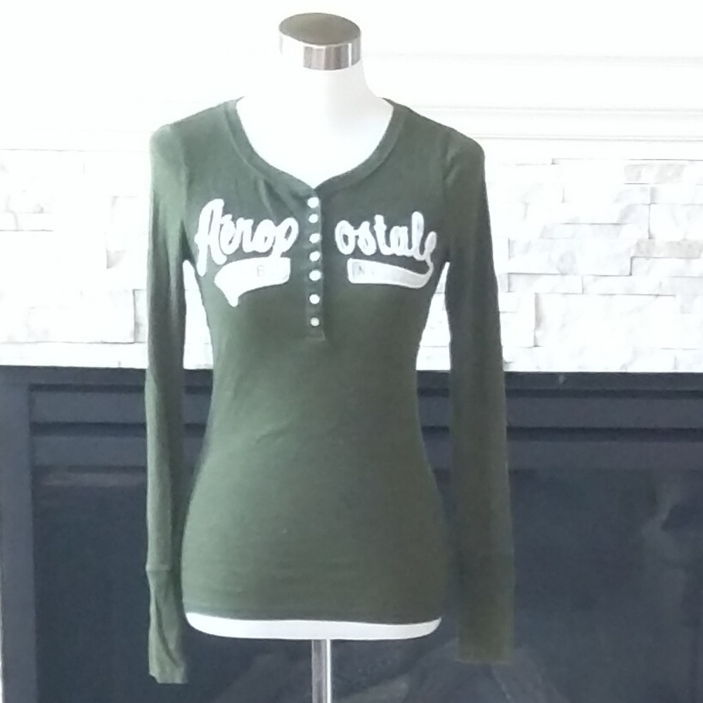Aeropostale Long Sleeve Tee