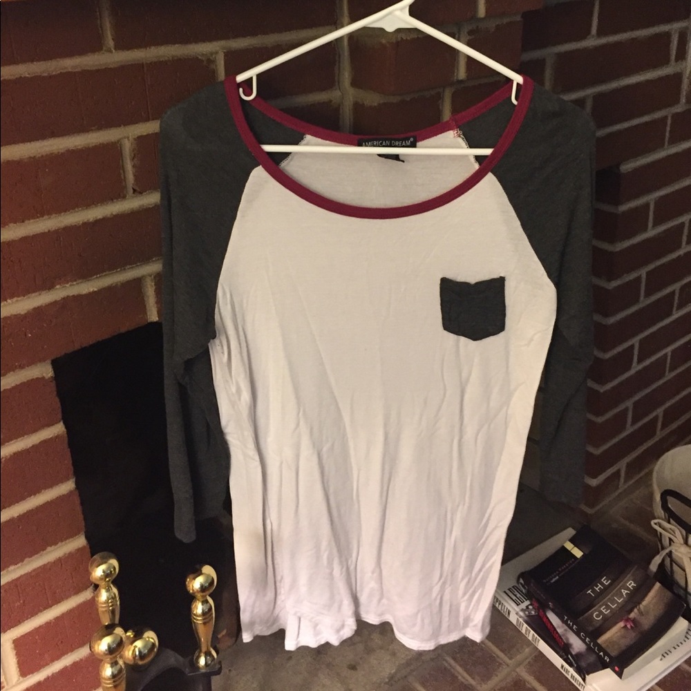 Baseball tee
