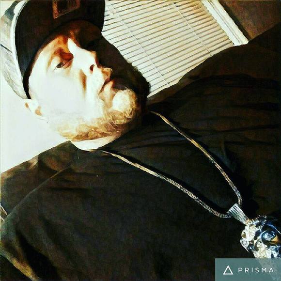 Meet your Posher, Kyle - Picture 1 of 1