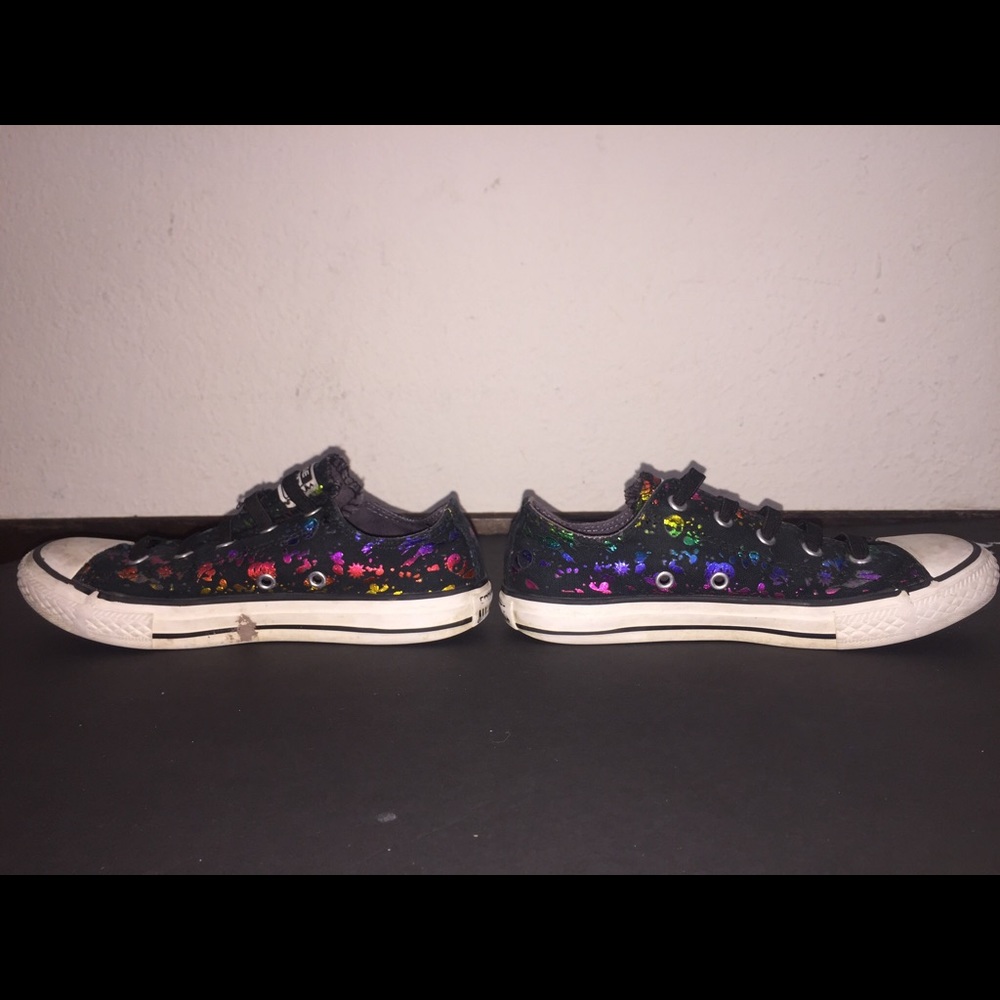 Color Splash Printed Converse - Picture 2 of 5