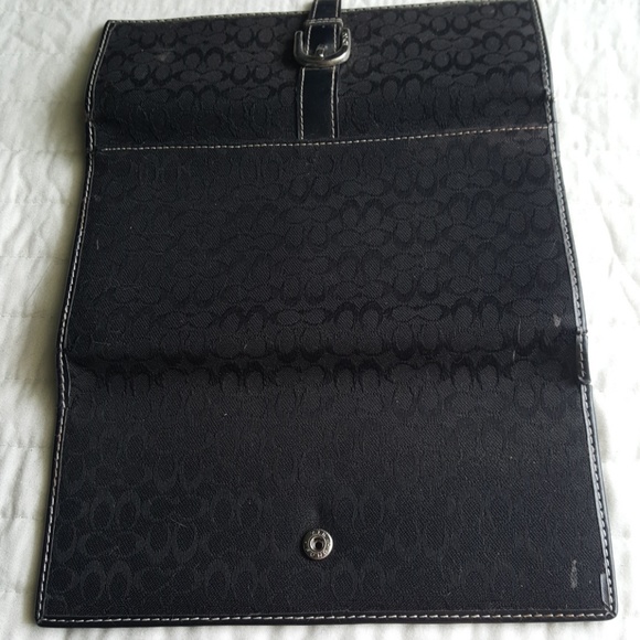 Coach Wallet - Picture 4 of 7