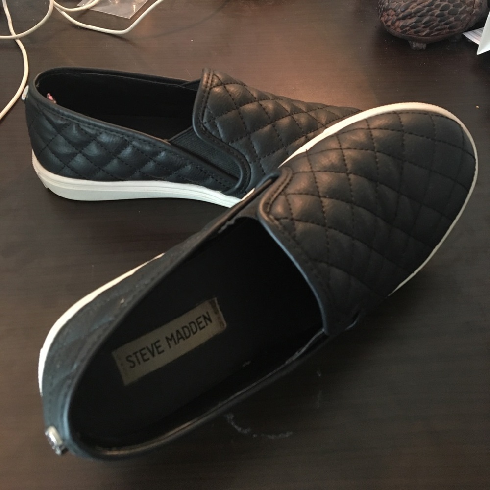 Black Steve Madden Slip on Sneakers