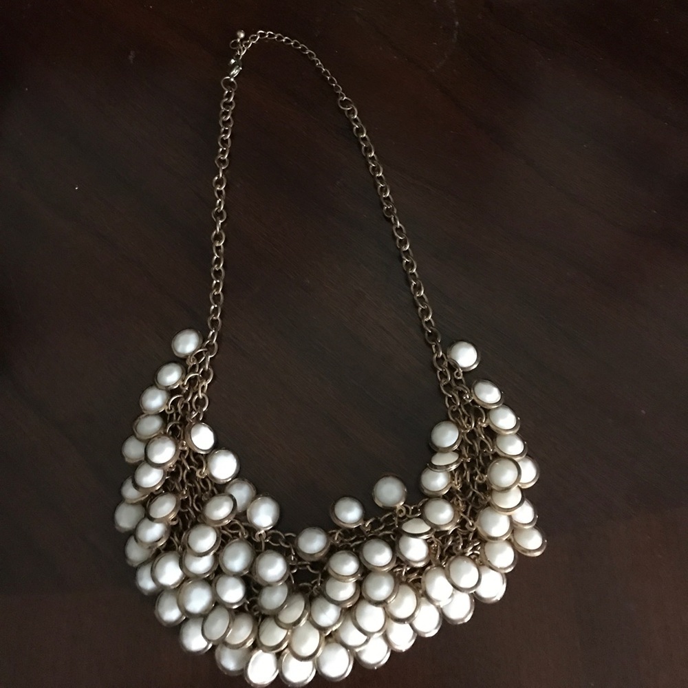 White and gold necklace