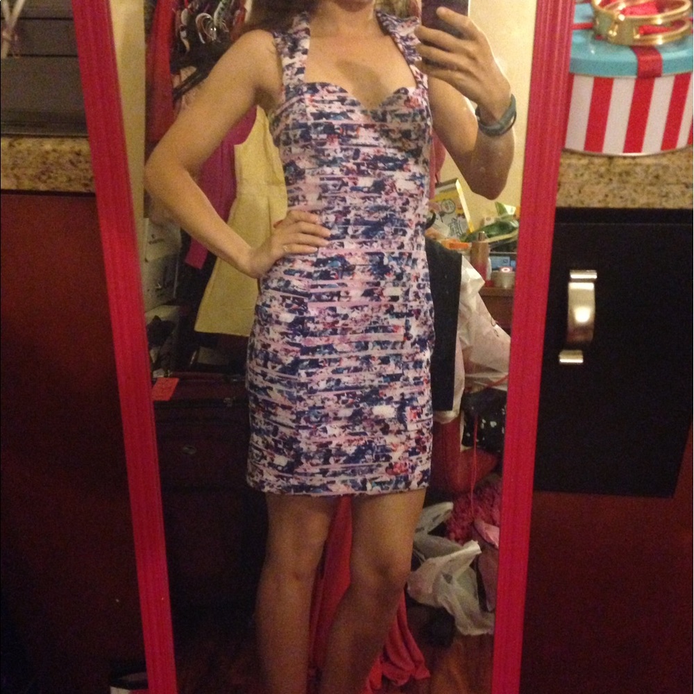 Guess multi-color dress!